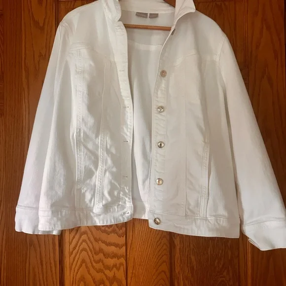 Chico’s Sz 3 White Denim Jacket - Picture 5 of 6